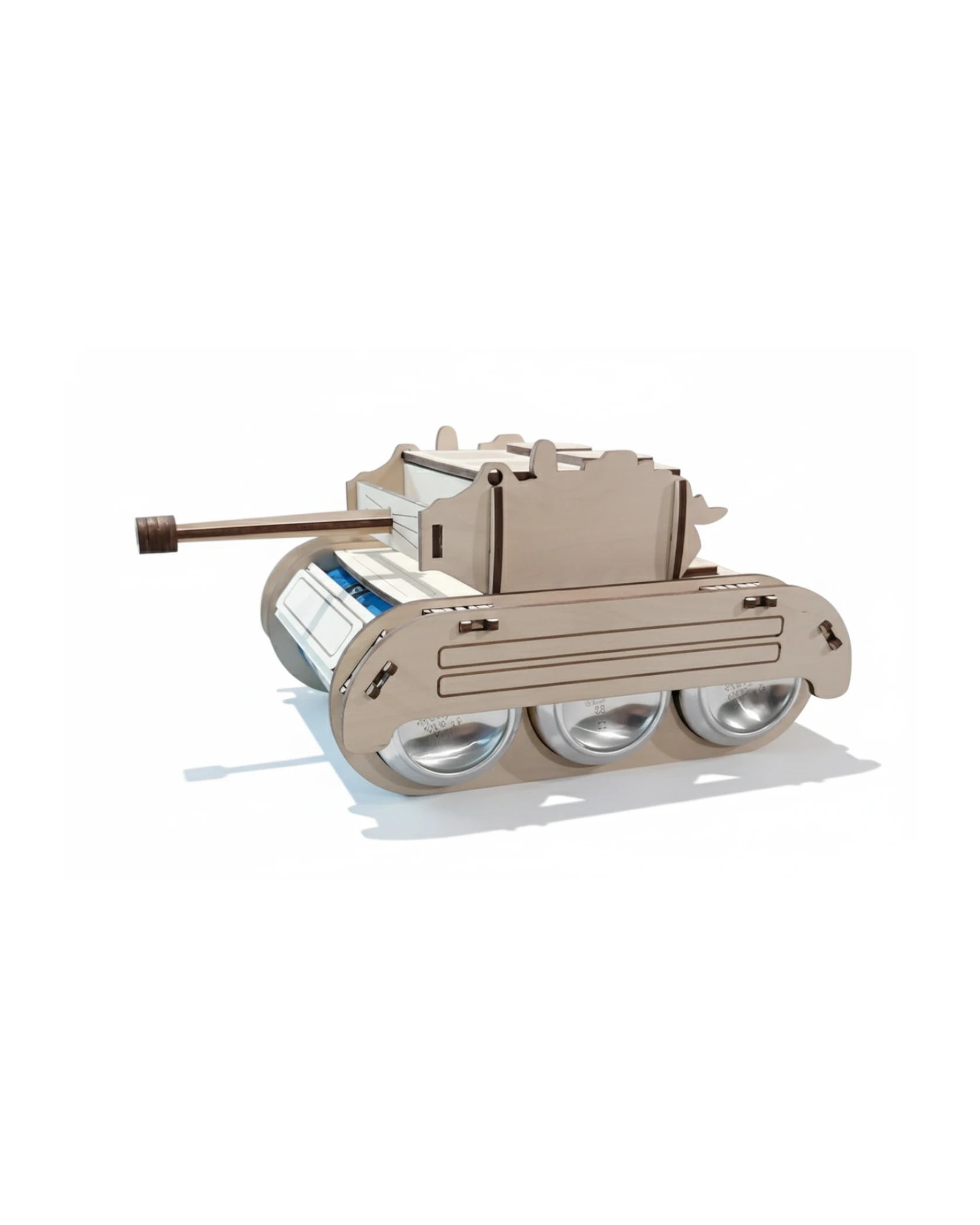 Drewniany Czołg na Puszki 500ml – Oryginalny Personalizowany Prezent Urodzinowy - zdjęcie 2 - grawerowanie laserowe