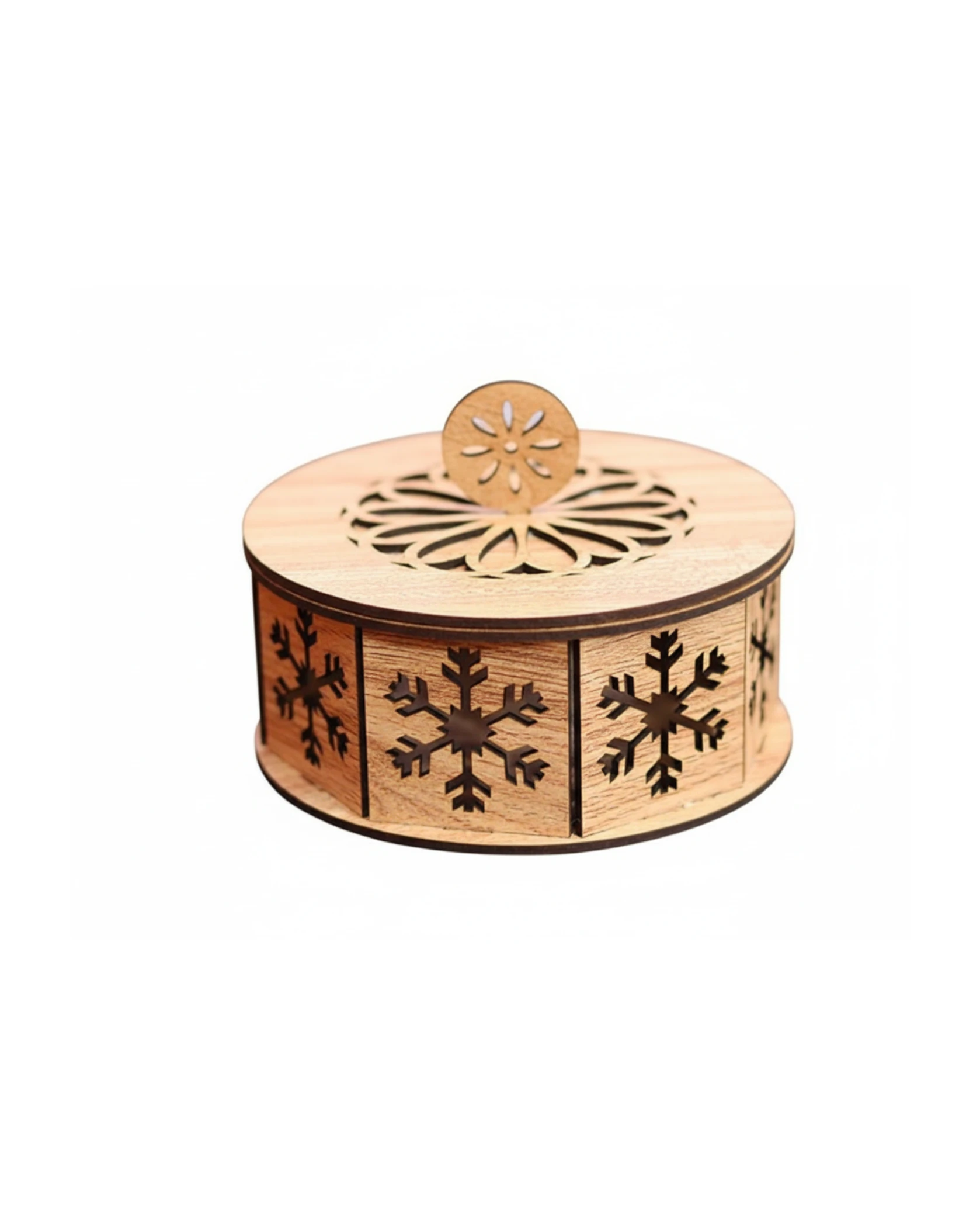Drewniane Pudełko Ozdobne Ażurowe - Śnieżynki - grawerowanie laserowe ze sklejki | Lumoria Studio Rybnik