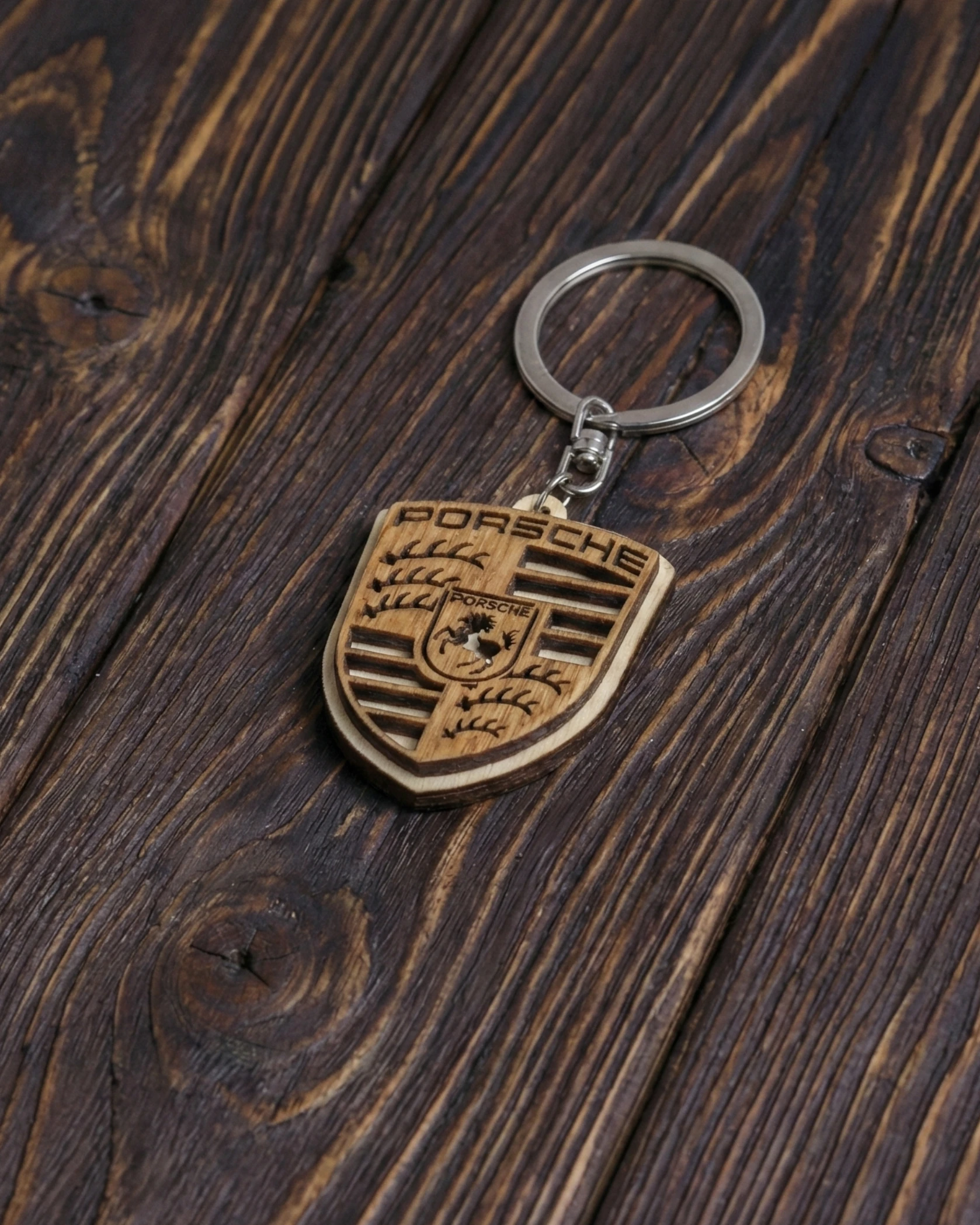 Drewniany Brelok do Kluczy z Logo Samochodu – Różne Marki - grawerowanie laserowe ze sklejki | Lumoria Studio Rybnik